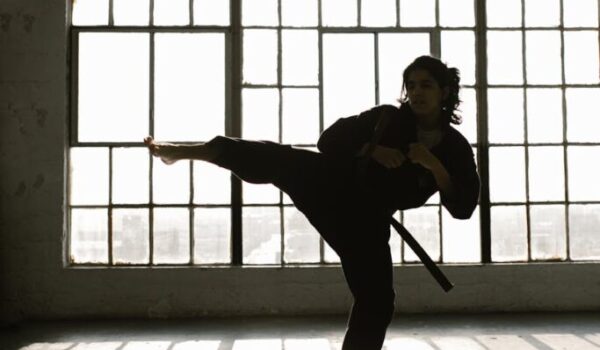 girl silhouette sport motion